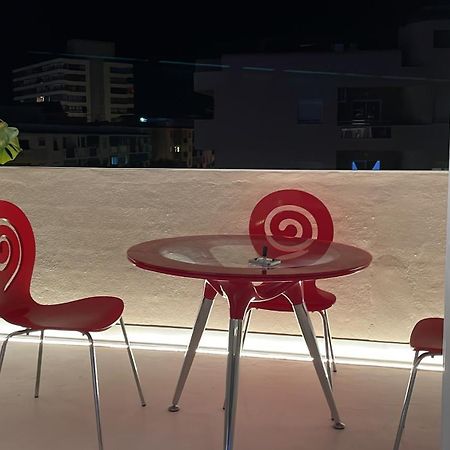Lahola Glam Suites توريمولينوس الغرفة الصورة