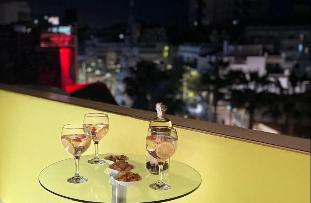 Lahola Glam Suites توريمولينوس المظهر الخارجي الصورة