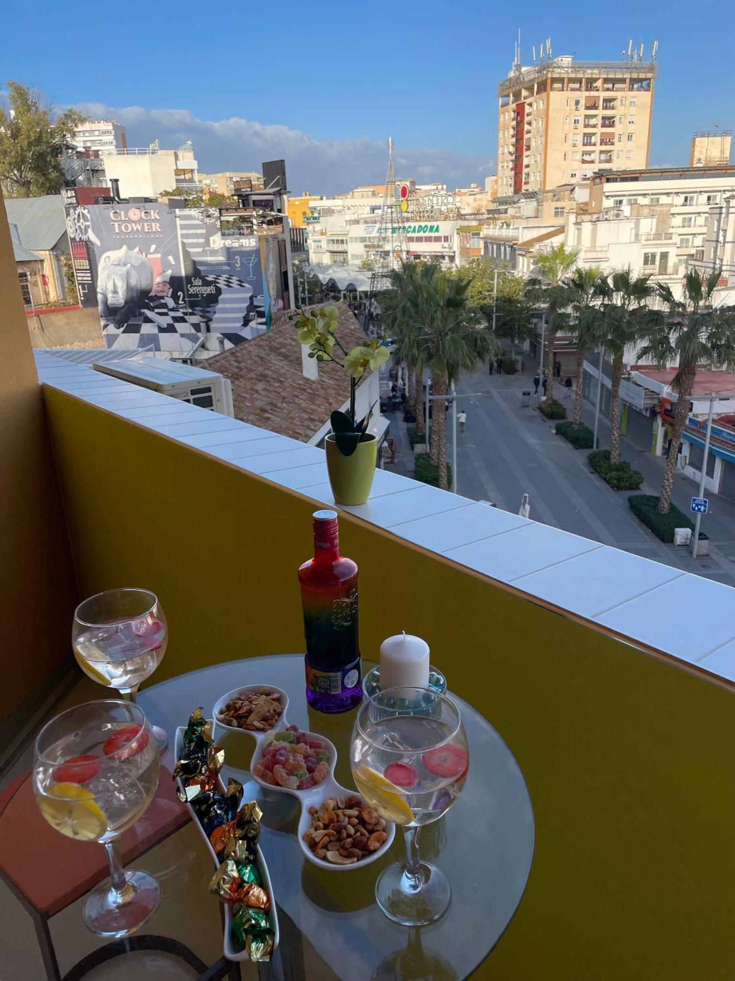 Lahola Glam Suites توريمولينوس المظهر الخارجي الصورة