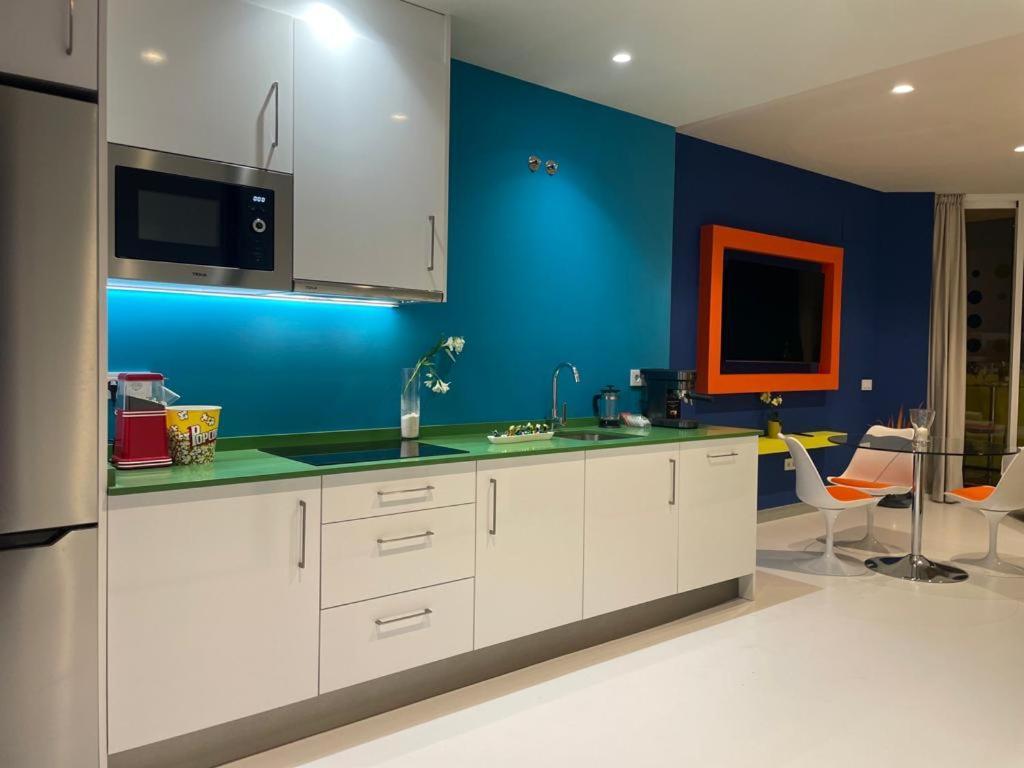 Lahola Glam Suites توريمولينوس الغرفة الصورة