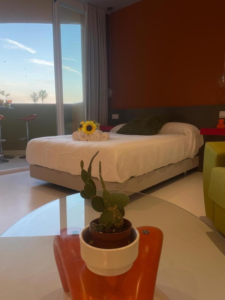 Lahola Glam Suites توريمولينوس الغرفة الصورة